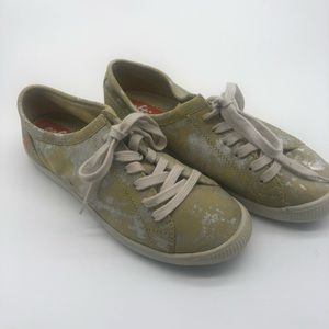 Softinos by Fly London Isla Soft Leather Lace Up Sneakers Size 35 Trainers Shoes